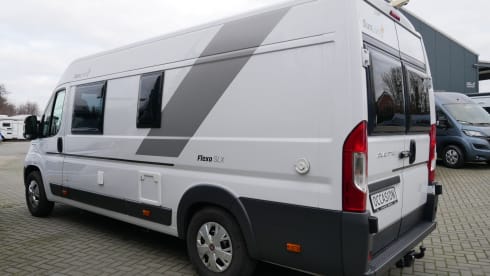 Sun Living Flexo 6.40, 2 sleeping 4 seats, length beds, Airco!!