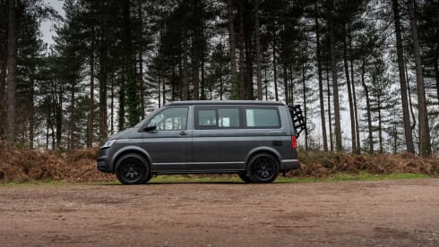 Hamish – VW California Surf | High Spec & Ultimate Comfort! 🚐✨