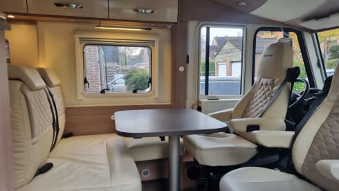 Europa Cruiser – 4p Bürstner integrated uit 2019