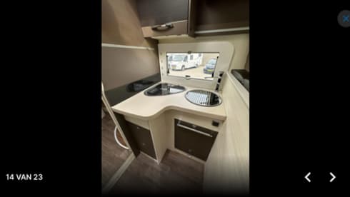 4p Challenger semi-integrated uit 2017