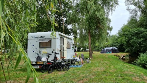 5p Hymer integrated from 1997