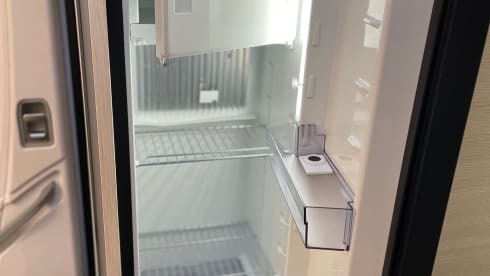 5-person Chausson semi-integrated (Nordic edition) from 2022