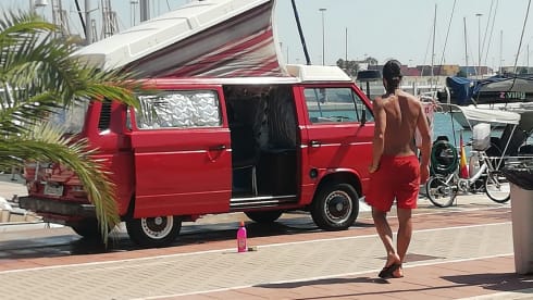 Il Nido  – Pleasant Camper Westfalia for Holydays