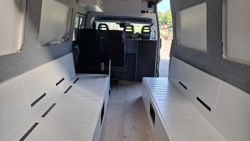 Jet – 4p Other bus from 2018