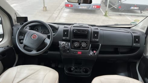 4p Rimor semi-integrated uit 2019