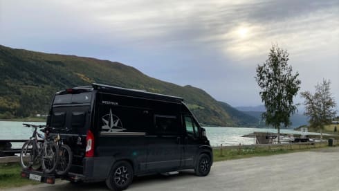 Westfalia Amundsen Camper with Busbiker