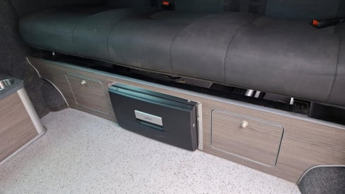 George – 4 berth Volkswagen campervan from 2016