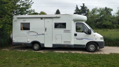 Semi-integrale 4 posti con letto alla francese