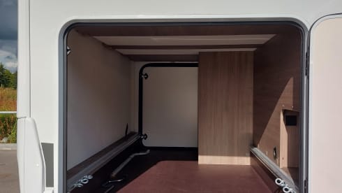 blauw – Carado Camper semi-integrated 4 per.
