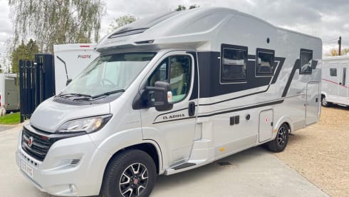 2022 Adria Matrix Supreme 670 SC 2.3