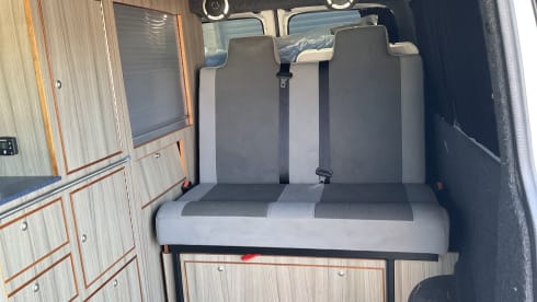 Stan – VW T5.1 - 4 berth campervan 2014