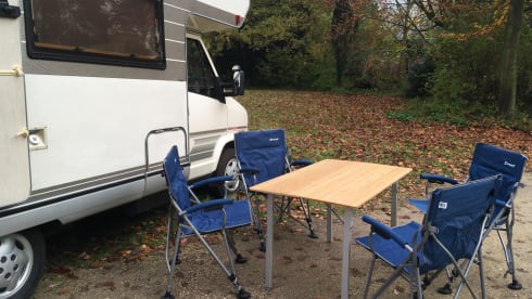 Hymercamp for 5 persons.