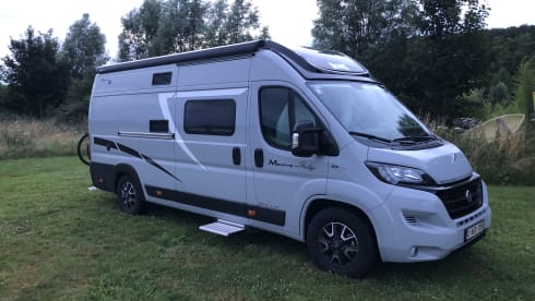 NIO – Nieuwe VAN/Camper, genieten met twee in de natuur!