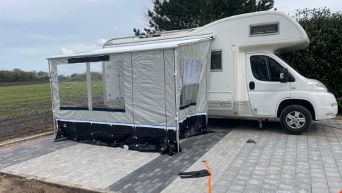 La bella vita – Luxury 6 person Arca Camper