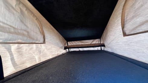 The Borderless Reiver – 3 (+ 1 small child) berth Toyota campervan from 2007