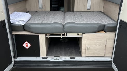 Vehicle 3 – 2-4 berth immaculate 2025 Expedition 67 "Flex" campervan 