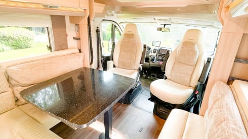 Volledig Uitgeruste + Autonome 4p Fiat Semi-Integraal met Level Systeem