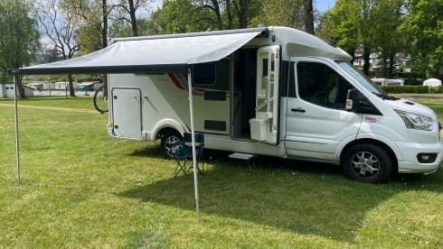 NEW! Semi-integrated, built in 2024, comfort, luxury and compactness, automatic