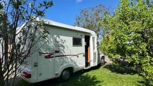 Mooie compacte camper 2/3 persoon