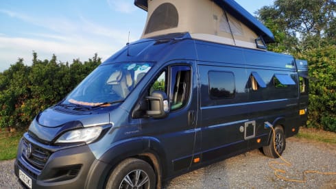 The Hunterwagen! – 4 berth Hymer Sierra Nevada Campervan 2020