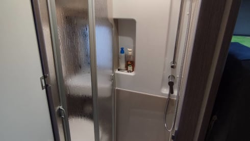 Furgone attrezzato per 2 o 4 persone alle porte della Bretagna