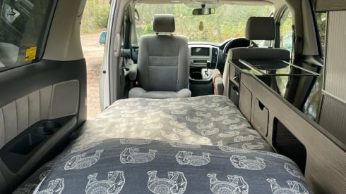 Awesome Alphard – 2 berth Toyota campervan from 2005