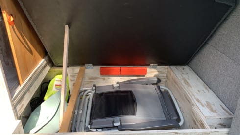 KIWI  7 – Opel Vivaro (ECO) bus camper . completely self-sufficient