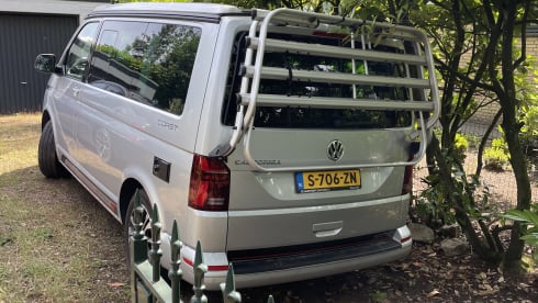 4p Volkswagen bus uit 2022