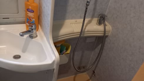 Camper omologato per 6, A/C cabina, Turbovent, pannello solare, portabici 4