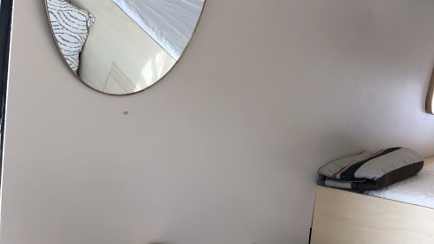 Ivy – Spacious Iveco Daily campervan