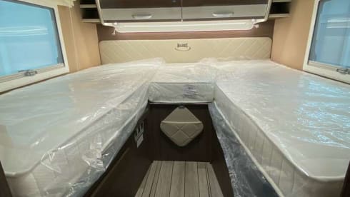 MOBI-) – BRAND NEW 5-person camper - also for your WINTER HOLIDAY