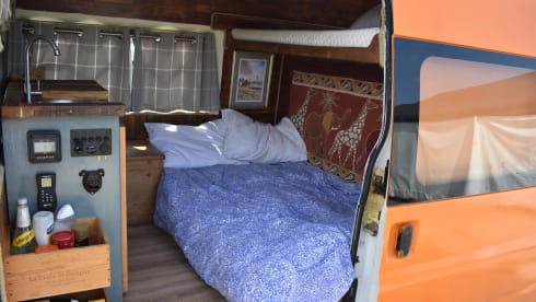 Bertha – 3 berth Ford Custom Built Campervan