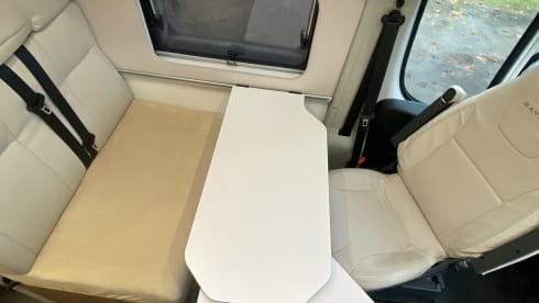 Ride 2 – Campervan for bikers