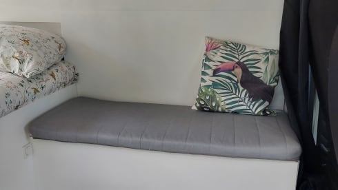 Offgrid Harry (long FIXED Bed!)
