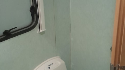 6 berth Swift semi-integrated from 2004