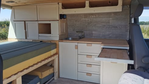 Wood live – Rent a VW T5 Wood live