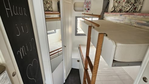 Comfortable 4-person Ford Transit Rimor Camper - Perfect for Families!