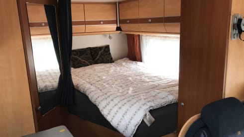 Rollcasa – Semi-integrated motorhome