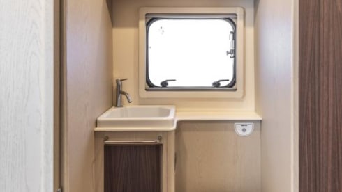 spacious family campers, year 2022 + 2019, 5-person family campers