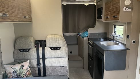 6 berth Fiat alcove from 2020