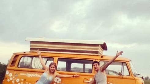 DEVON – rent an original hippie bus from 1976!