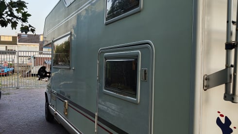 De Camper – Fijne Ruime Fiat Bavaria 7p met XL luik