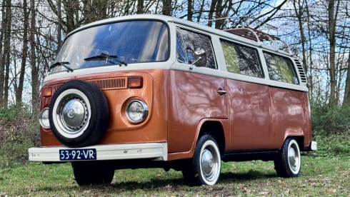 Sjors – 2p Volkswagen campervan uit 1972