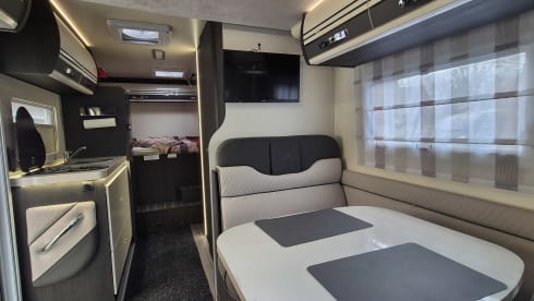 Nomad 1 – 4p Ford teilintegriert ab 2025