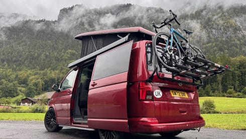 Ruby Roamer – 4 berth Volkswagen campervan from 2023