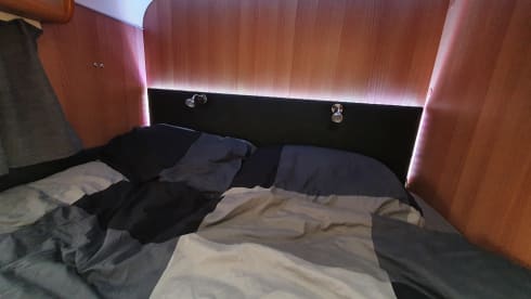 Louis  – Spacious 2 person Louis camper