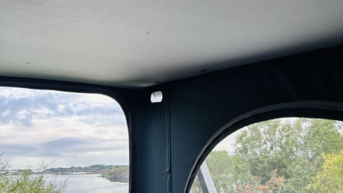 Blaue blitz – Wonderful original VW California 
