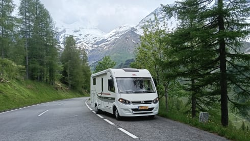 4p Adria Mobil integrated uit 2015