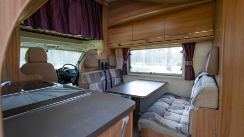 Bailey – 6 berth Peugeot Bailey Approach alcove from 2011