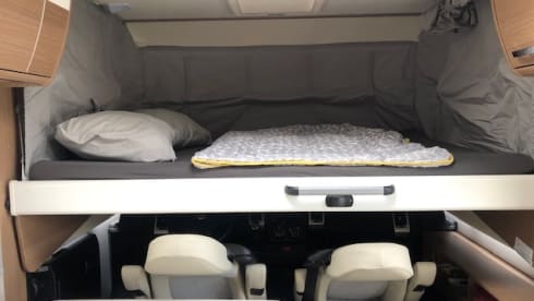 Evert – Carado I338 (Capron Hymer Group)